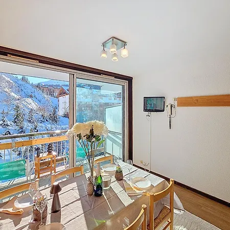 1650 - Mountain View - Snow Front - 2s02 *