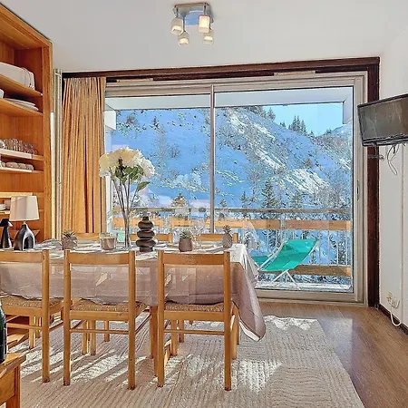 1650 - Mountain View - Snow Front - 2s02 *